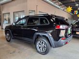 Thumbnail of 2022 Diamond Black Jeep Cherokee