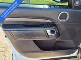 Thumbnail of 2017 White Land Rover Discovery