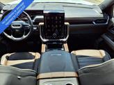 Thumbnail of 2025 White Frost Tricoat GMC Yukon
