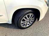 Thumbnail of 2013 Pearl White GMC Acadia