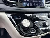 Thumbnail of 2020 Bright White Clearcoat Chrysler Pacifica