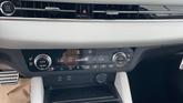Thumbnail of 2025 White Diamond Mitsubishi Outlander
