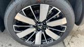 Thumbnail of 2025 White Diamond Mitsubishi Outlander