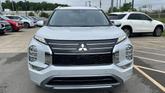 Thumbnail of 2025 White Diamond Mitsubishi Outlander