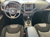 Thumbnail of 2016 Bright White Clearcoat Jeep Cherokee