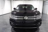 Thumbnail of 2019 Deep Black Pearl Effect Volkswagen Atlas