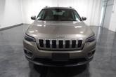 Thumbnail of 2019 Tan Jeep Cherokee