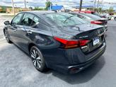 Thumbnail of 2022 BLACK Nissan Altima