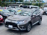 Thumbnail of 2019 Gray Mitsubishi Outlander