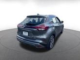 Thumbnail of 2024 Gun Metallic Nissan Kicks