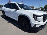 Thumbnail of 2025 Summit White GMC Acadia