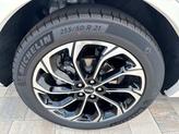 Thumbnail of 2025 White Platinum Metallic Tri-Coat Lincoln Nautilus