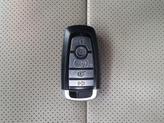 Thumbnail of 2019 White Platinum Metallic Tri-Coat Ford Explorer