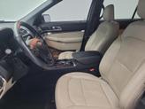 Thumbnail of 2019 White Platinum Metallic Tri-Coat Ford Explorer