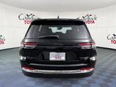 Thumbnail of 2022 Diamond Black Crystal Pearlcoat Jeep Grand Cherokee
