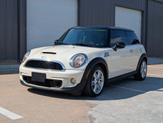 Photo of 2012 White MINI Cooper S