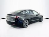 Thumbnail of 2018 Obsidian Black Metallic Tesla Model 3