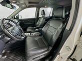 Thumbnail of 2016 White Diamond Pearl Honda Pilot