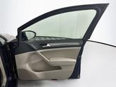Thumbnail of 2019 Atlantic Blue Metallic Volkswagen e-Golf