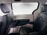 Thumbnail of 2018 Granite Crystal Metallic Clearcoat Chrysler Pacifica