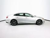 Thumbnail of 2022 Silver Ice Metallic Chevrolet Malibu
