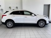 Thumbnail of 2019 Crystal White Tricoat Cadillac XT5