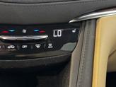 Thumbnail of 2019 Crystal White Tricoat Cadillac XT5
