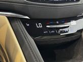 Thumbnail of 2019 Crystal White Tricoat Cadillac XT5