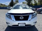 Thumbnail of 2013 White Nissan Pathfinder