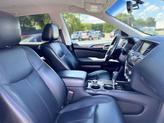 Thumbnail of 2013 White Nissan Pathfinder