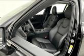 Thumbnail of 2024 Onyx Black Metallic Volvo V60 Cross Country
