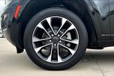 Thumbnail of 2022 Diamond Black Jeep Grand Cherokee