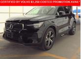 Photo of 2025 Onyx Black Metallic Volvo XC40