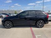 Thumbnail of 2025 Onyx Black Metallic Volvo XC60