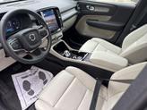 Thumbnail of 2025 Onyx Black Metallic Volvo XC40