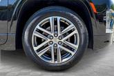 Thumbnail of 2023 Mosaic Black Metallic Chevrolet Traverse
