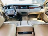 Thumbnail of 1999 White Lincoln Town Car