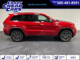 Photo of 2019 Red Jeep Grand Cherokee