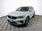 Photo of 2025 Gray Volvo XC40