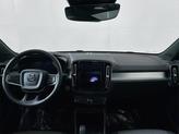 Thumbnail of 2025 Gray Volvo XC40