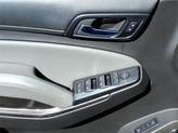 Thumbnail of 2018 Summit White Chevrolet Tahoe