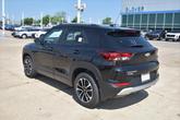 Thumbnail of 2026 Mosaic Black Metallic Chevrolet Trailblazer