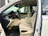 Thumbnail of 2018 Crystal White Tricoat Cadillac Escalade