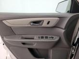Thumbnail of 2015 White Chevrolet Traverse