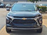 Thumbnail of 2025 Mosaic Black Metallic Chevrolet Trax