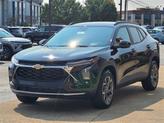 Thumbnail of 2025 Mosaic Black Metallic Chevrolet Trax
