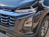 Thumbnail of 2026 Mosaic Black Metallic Chevrolet Equinox