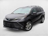 Photo of 2022 Midnight Black Metallic Toyota Sienna