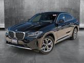 Photo of 2025 Black Sapphire Metallic BMW X4