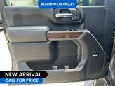 Thumbnail of 2020 Carbon Black Metallic GMC Sierra 2500